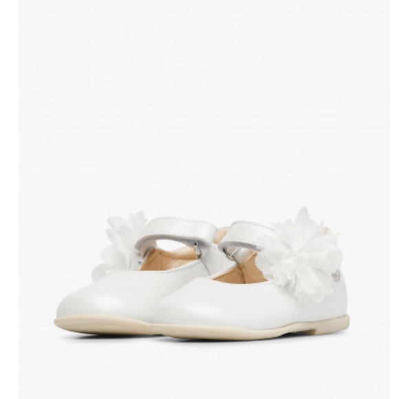 Naturino Other - NWT NATURINO MAIDROS Leather ballerinas with applied bow in White